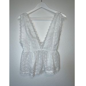 SHEIN White Ruffle Hem Plunging Top